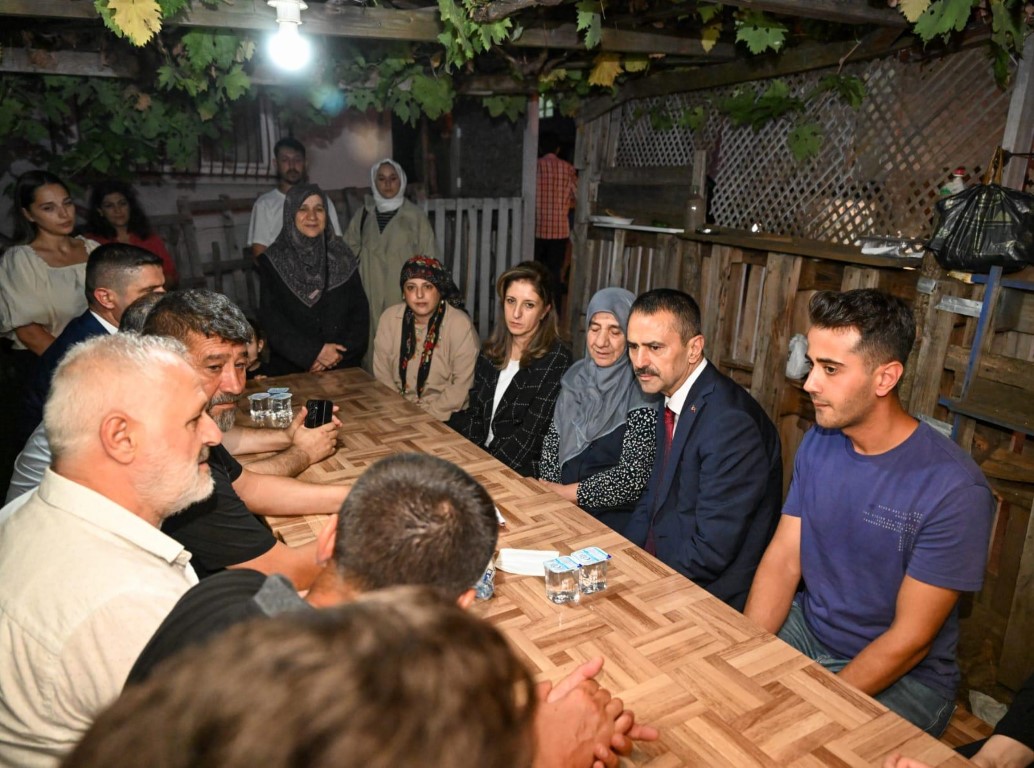 Vali İlhami Aktaş, Şehidimiz Serdar Gökbayrak’ın Emanetlerini Ziyaret Etti