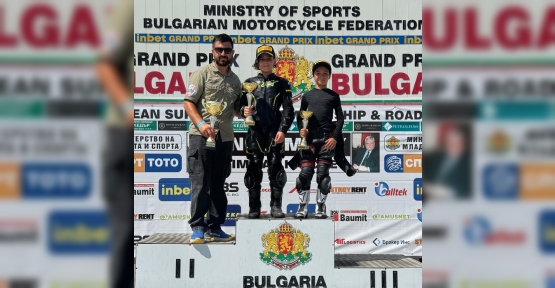BULGARİSTAN'DA DÜZENLENEN ŞAMPİYONADA KARTEPELİ MOTOKROSÇULAR KÜRSÜYE ÇIKTI