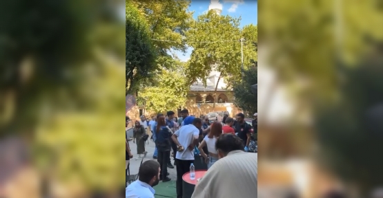 KENDİSİNE SİGARA VERMEYENLERE KABUSU YAŞATTI: 4 YARALI