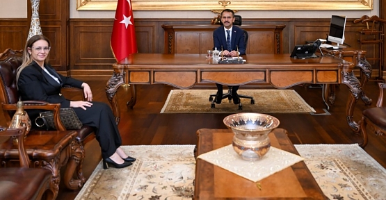 Kocaeli Büyükşehir Belediyesi Başkan Vekili Abiş'ten Vali Aktaş'a Hayırlı Olsun Ziyareti