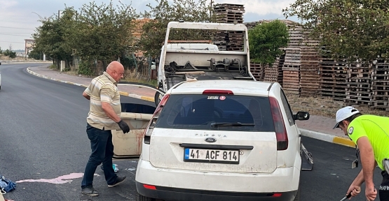 OTOMOBİL, ÇÖP KONTEYNERİNE ÇARPARAK TAKLA ATTI: 1 YARALI