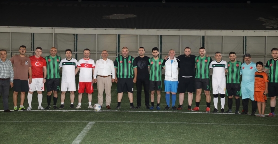 Siyasetten Spora...