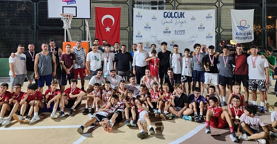 Şölene Dönüşen Sokak Basketbolu Rekor Katılımla Sona Erdi