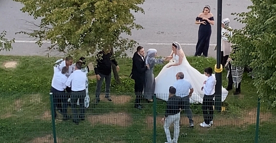 Gelin Ve Damat Kavganın Ortasında Kaldı