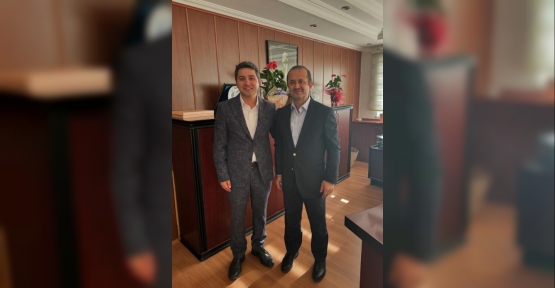 İş İnsanı Selvi, Yaşar Çakmak’ı Tebrik Etti