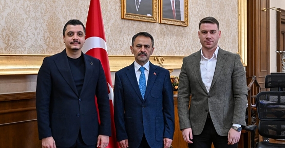 AK Parti İl Gençlik Kolları’ndan Vali Aktaş’a Ziyaret