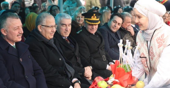 BAŞKAN BÜYÜKAKIN: “NEVRUZ, KÜLTÜRÜMÜZÜN AYRILMAZ PARÇASIDIR”