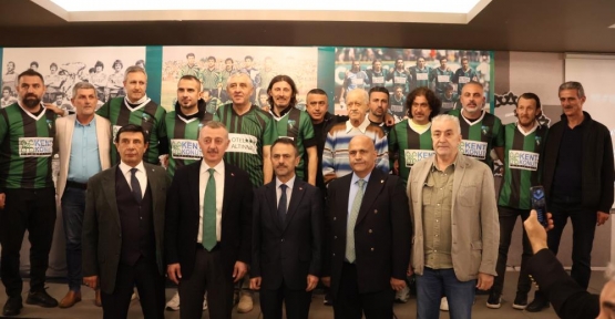 Kocaelispor Şampiyonluk Yüklemesi Yaptı