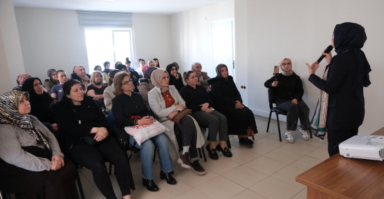 Mutlu Şehir Okulları’nda Ebeveyn Tutumları Konuşuldu