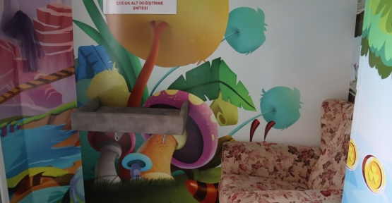 İzmit Belediyesi Bebek Bakım Ve Emzirme Kabini Artık Daha Güvenli Hale Geldi