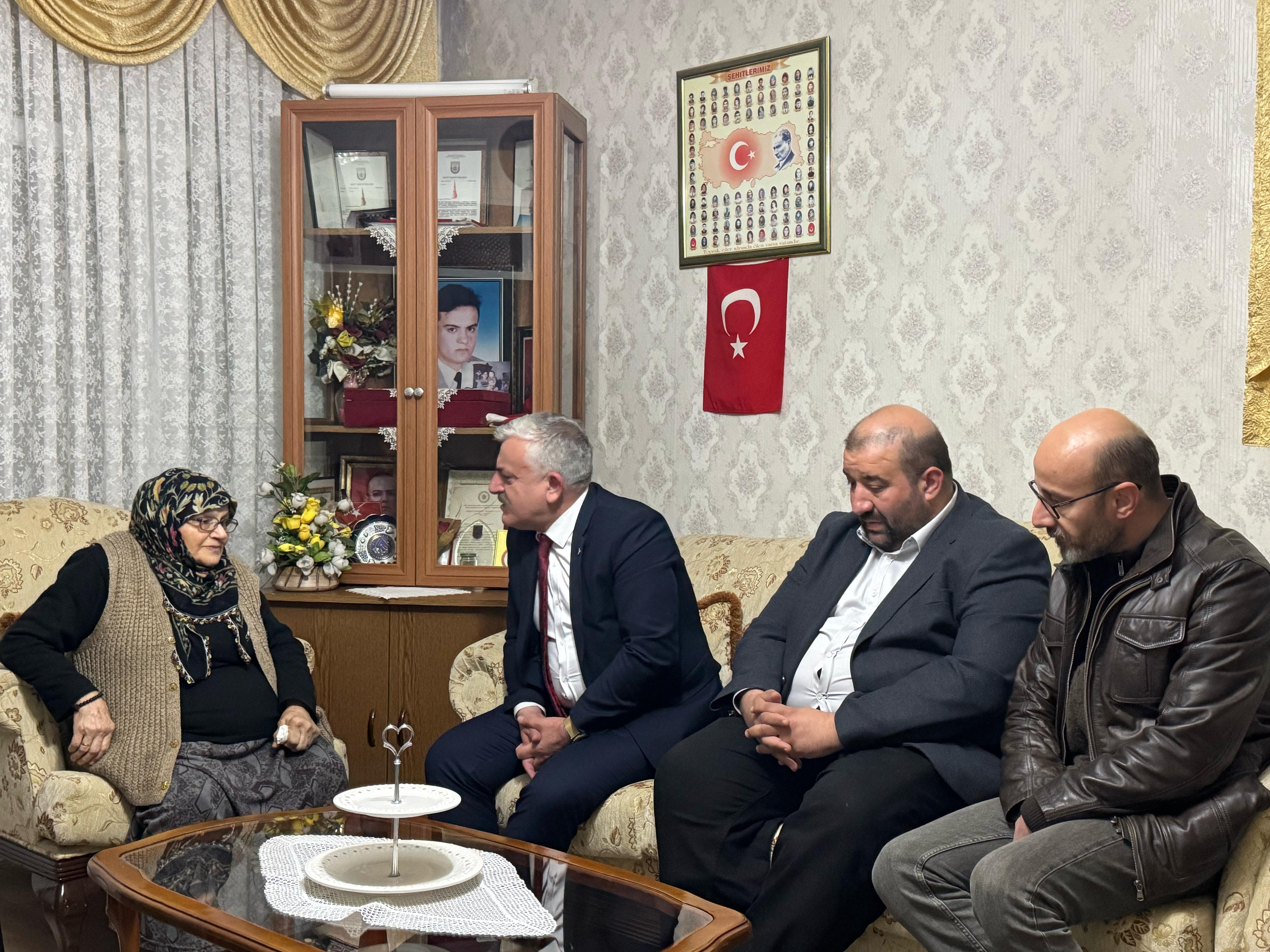 MHP Kocaeli İl Başkanı Tuncay Batı’dan Şehit Ailesine Ziyaret