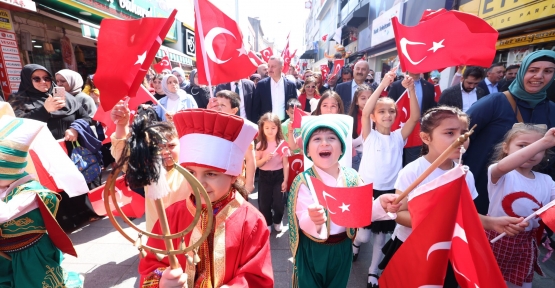 Rengârenk Hayaller Gökyüzü İle Buluştu