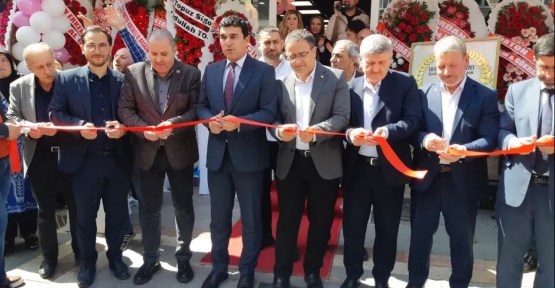 Sahra Giyim Dualarla Açıldı