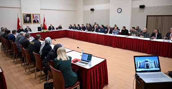Vali Aktaş Başkanlığında Gıda Zehirlenmelerine Karşı Alınacak Tedbirler Görüşüldü