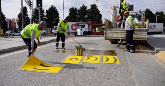 Yol ve Yaya Çizgileri Yenileniyor