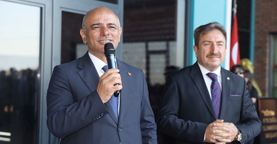 Başkan Söğüt, İstiklal Marşı Törenine Katıldı
