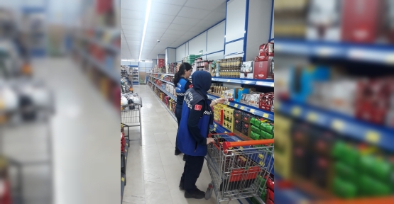 Büyükşehir Zabıtasından Market Denetimi