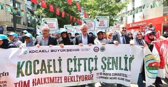 Cumhuriyet Bulvarı, Çiftçilerin Korteji İle Şenlendi