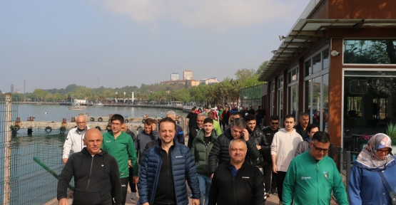 Körfezliler Sağlıklı Yaşam İçin Yürüdü
