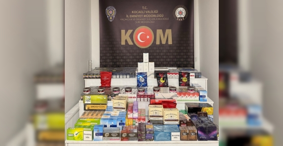 TEM'de Durdurulan Araçta Kaçak Tütün ve Çay Ele Geçirildi