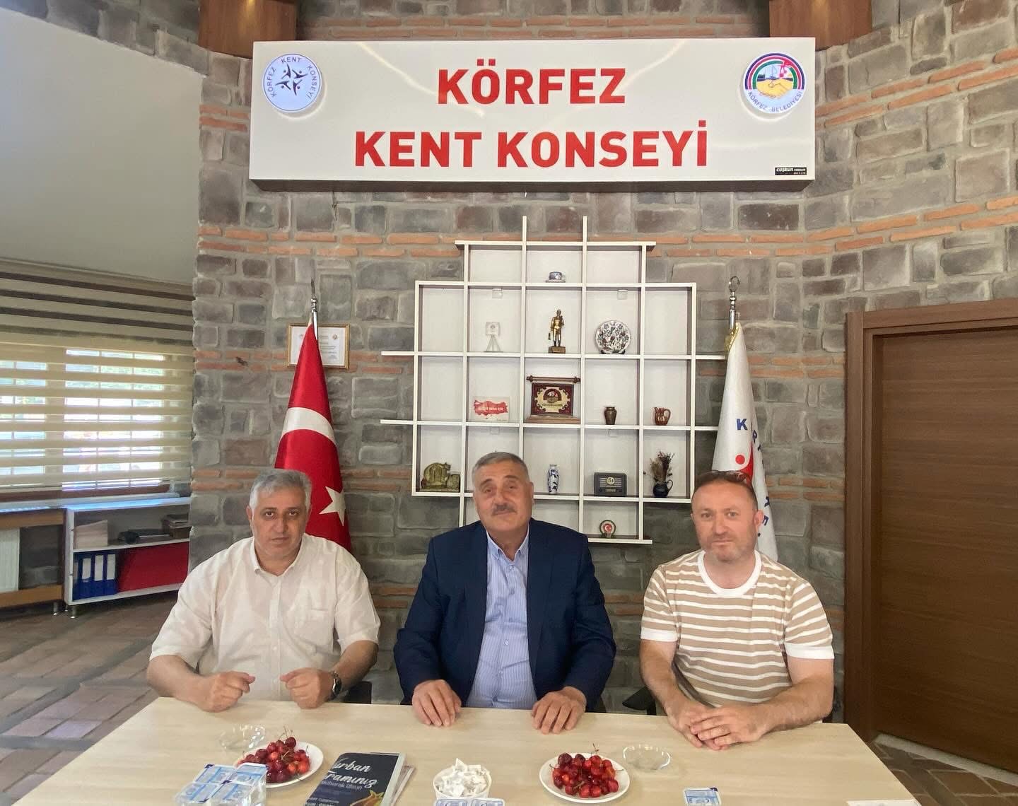 AK Partili Meclis Üyelerinden Başkan Önal’a Ziyaret