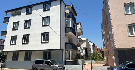 Balkondan Düşen 1,5 Yaşındaki Bebek Ağır Yaralandı