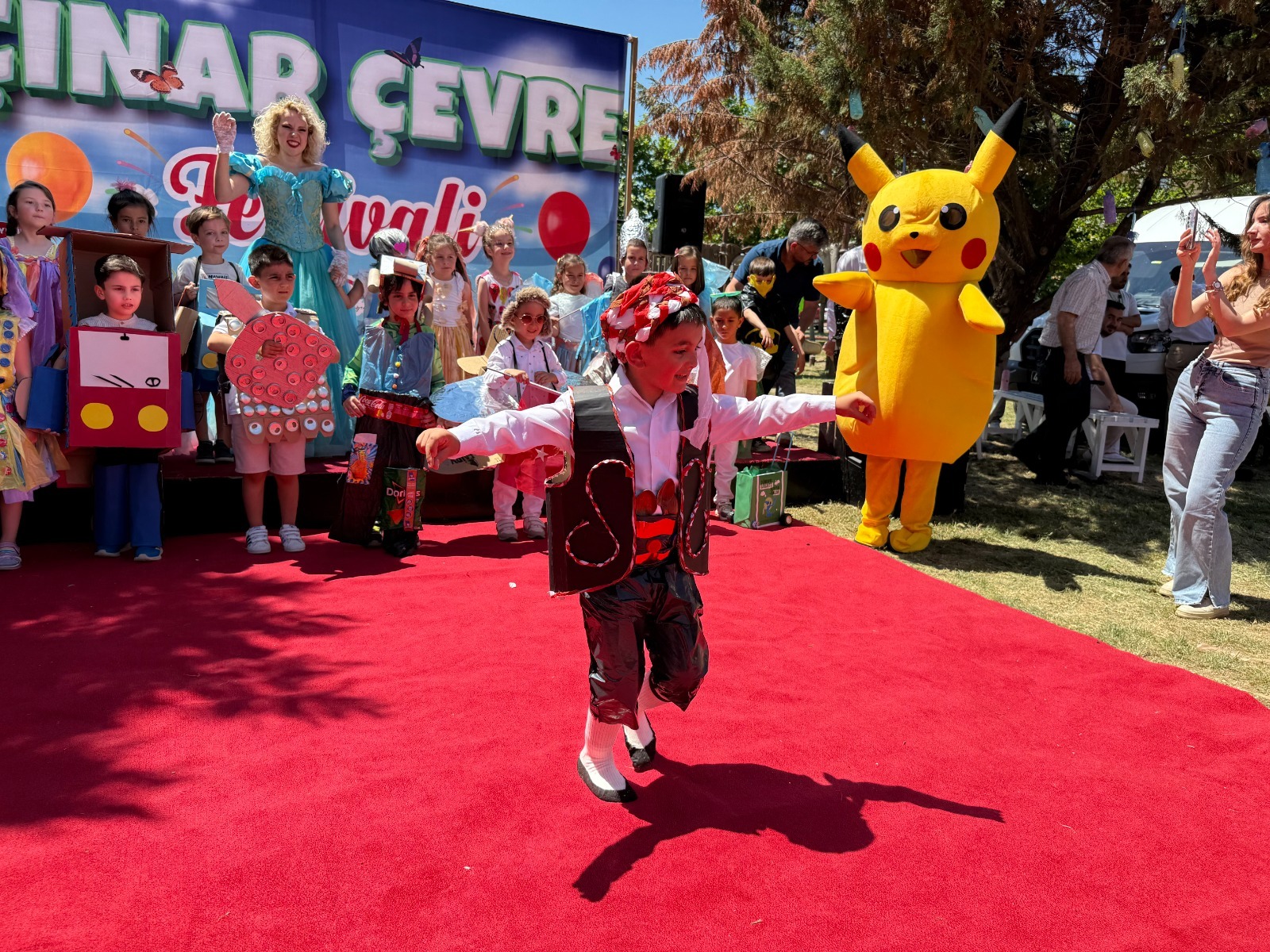 Çınar Çevre Festivali’nin Kapanışı Renkli Görüntülere Sahne Oldu