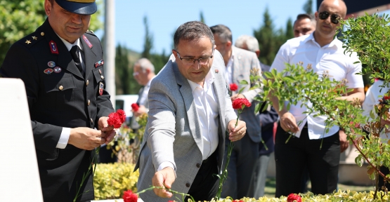 Derince’de Dualar Şehitlerimiz İçin