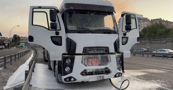 GAZ YÜKLÜ TANKERİN MOTORUNDA ÇIKAN YANGIN KORKUYA NEDEN OLDU