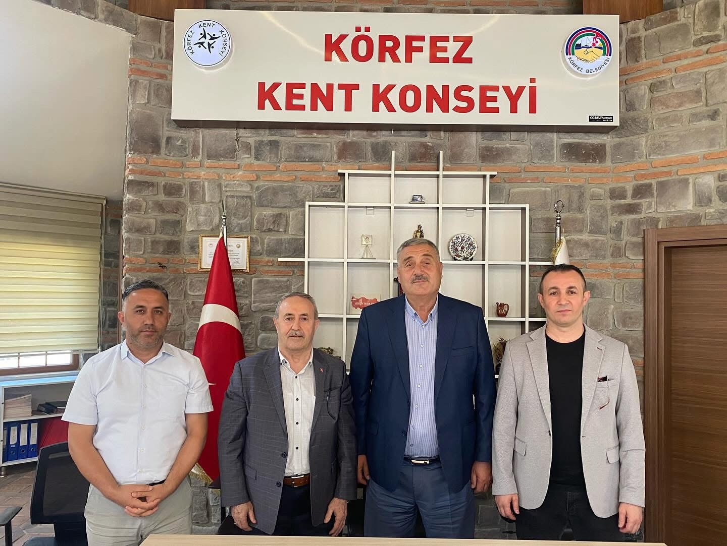 Hemşehrilerinden Körfez Kent Konseyi Başkanı Ahmet Önal’a Hayırlı Olsun Ziyareti
