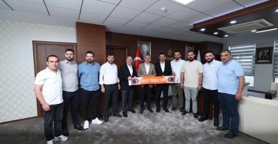 Şampiyon Darıca Türkeli’den Büyükakın’a Ziyaret