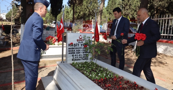 Vatan İçin Can Veren Kahramanlar Arefe Günü Unutulmadı