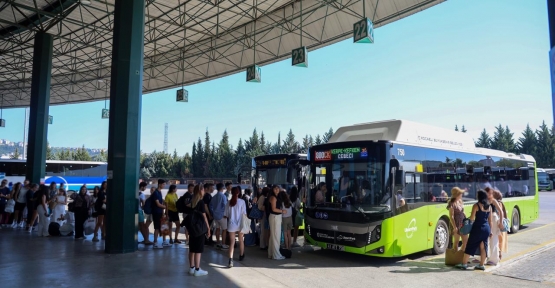 800CK, 1 Ayda 46 Bin Vatandaşı Sahillere Taşıdı