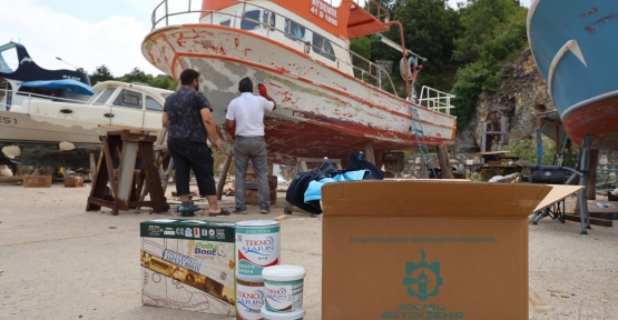 BALIKÇILAR, TEKNELERİNİ YENİ SEZONA HAZIRLIYOR
