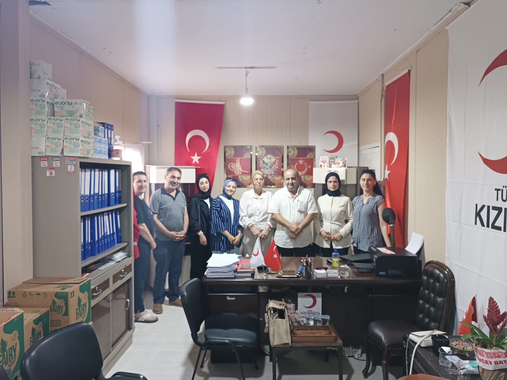 MHP Körfez Kaçep’ten Kızılay’a Anlamlı Ziyaret