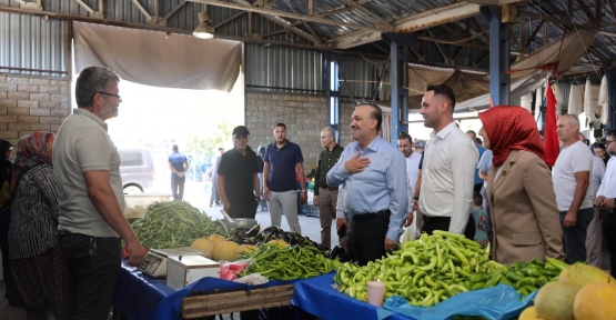 Başkan Talus, Kandıra Pazarı’nı Gezdi