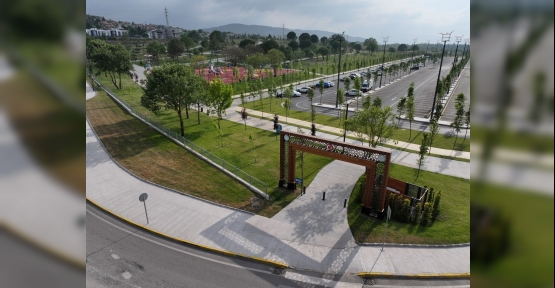 Her Adımda Huzur, Her Köşede Dostluk