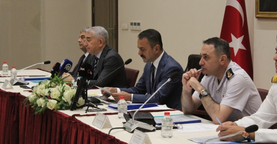 KOCAELİ'DE 2 SUÇ ÇETESİ ÇÖKERTİLDİ