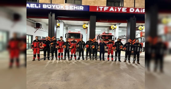KOCAELİ'DEN DEPREM BÖLGESİNE ARAMA KURTARMA EKİBİ