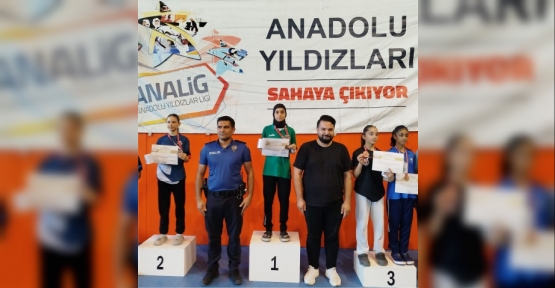 Kocaeli İl Karması Kız Takımı Türkiye İkincisi Oldu