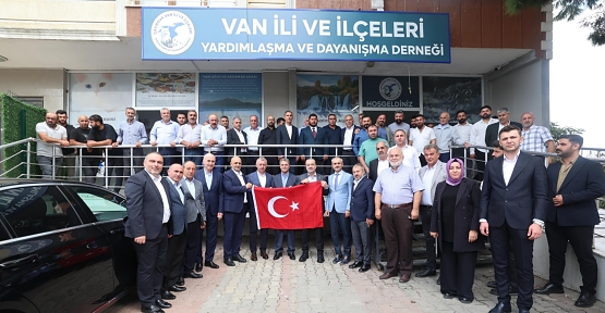 Büyükakın, Çayırova’da Dernekleri Ziyaret Etti