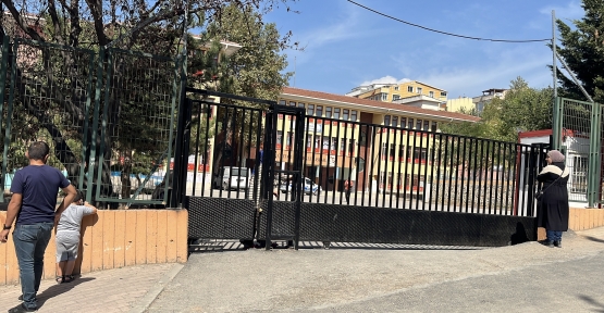 Kantinden Ekler Yiyen 5 Öğrenci Zehirlenme Şüphesiyle Hastaneye Kaldırıldı