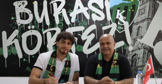  Kocaelispor, Parma'dan Botond Balogh'u Kiraladı