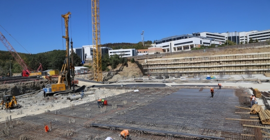 KOÜ Camii Ve Otopark Projesi İlerliyor