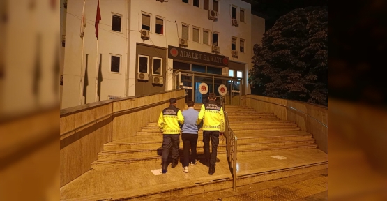 BEBEKLİ OTOMOBİLİ SIKIŞTIRIP KAZAYA SEBEP OLAN MAGANDA TUTUKLANDI