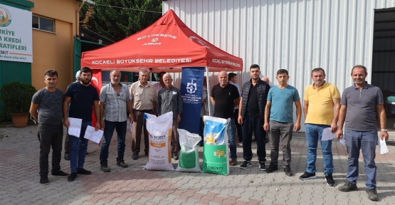Büyükşehir’den Çiftçiye Yüzde 75 Hibeli Tohum Desteği