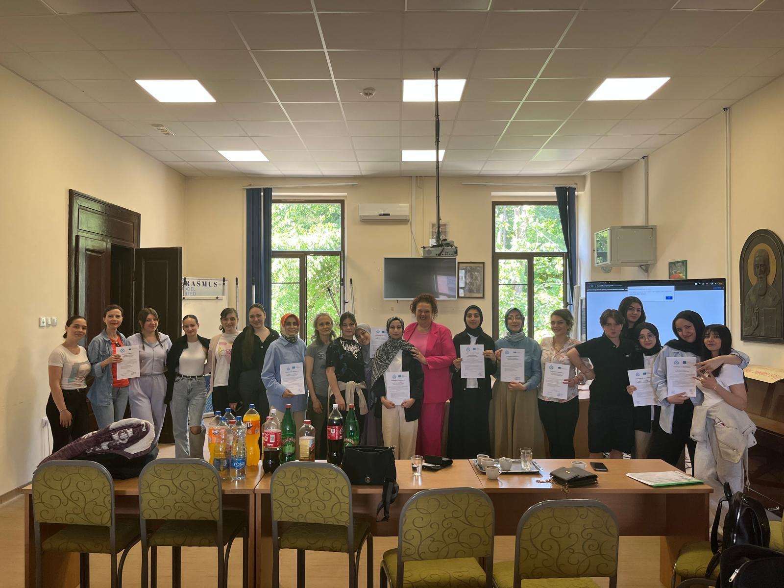 Derince Kız Anadolu İmam Hatip Lisesi’nden Erasmus+ Başarısı