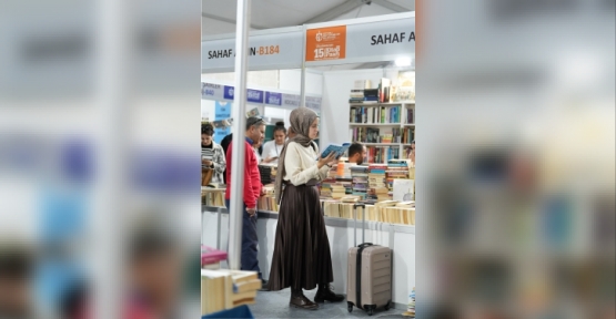 Fuardan Valiz Dolusu Kitapla Çıkıyorlar