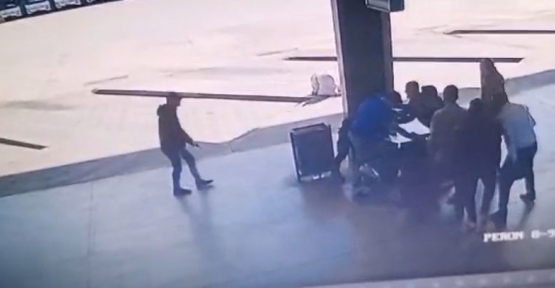 OTOGARDA YAŞANAN DEHŞET KAMERADA