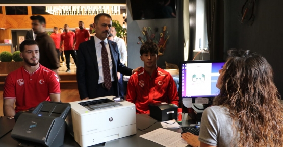 Pasaport Hizmeti Milli Gururlarımızın Ayağına Gitti